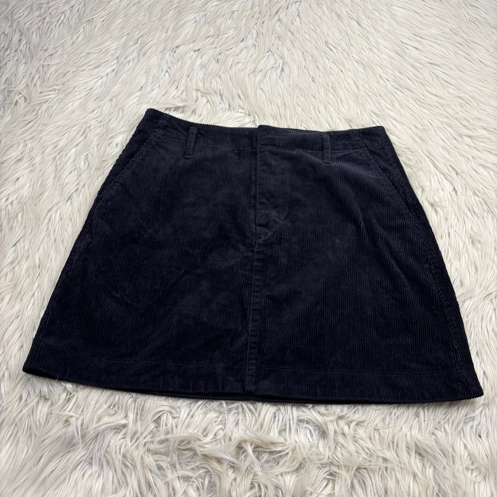 Gap Women's 8 Black Corduroy A-line Mini Skirt Preppy Classic Fall